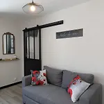 Moderne Et Chaleureux Pour 4 A - Fr-1-585-177 Holiday home Milly-sur-Bradon